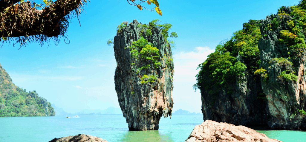 5 paisajes naturales que no olvidarás en Asia - Phang Nga Tailandia - Asian Spirit