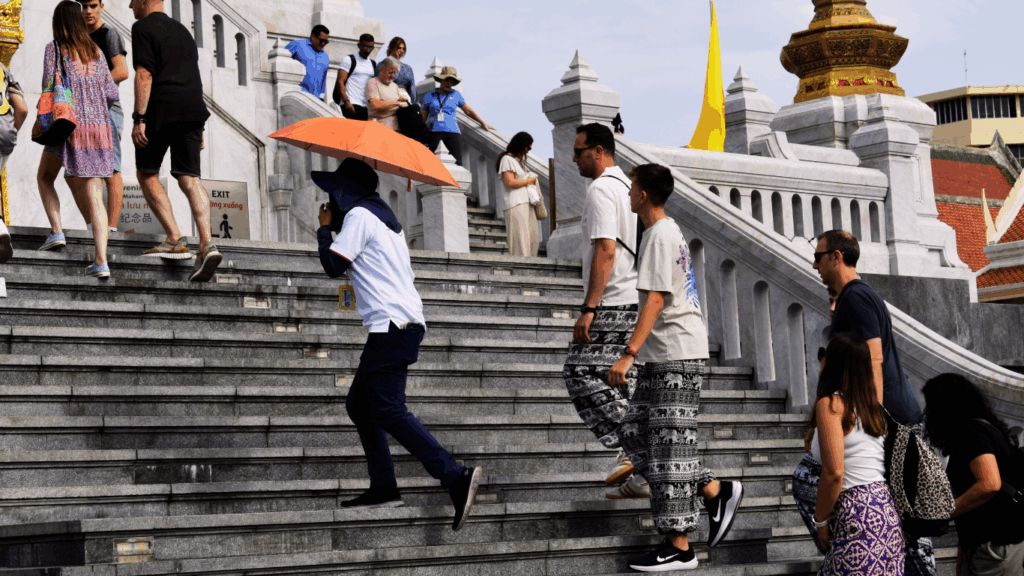 Buda de Oro Bangkok - El papel del Guía Local: mucho más que un acompañante - ASIAN SPIRIT