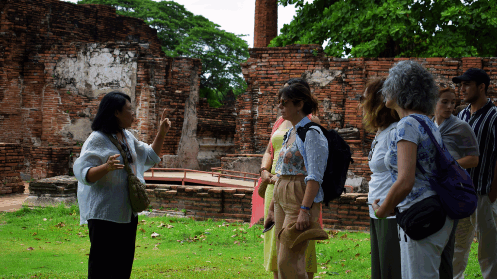 Ayutthaya - El papel del Guía Local: mucho más que un acompañante - ASIAN SPIRIT